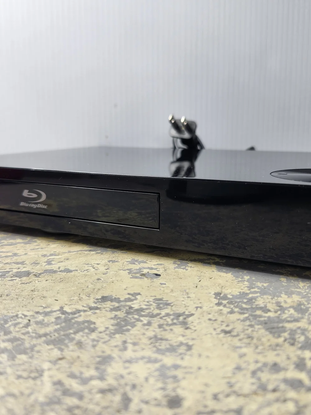 Samsung Blu-ray Player Bundle in Black with Black Remote
